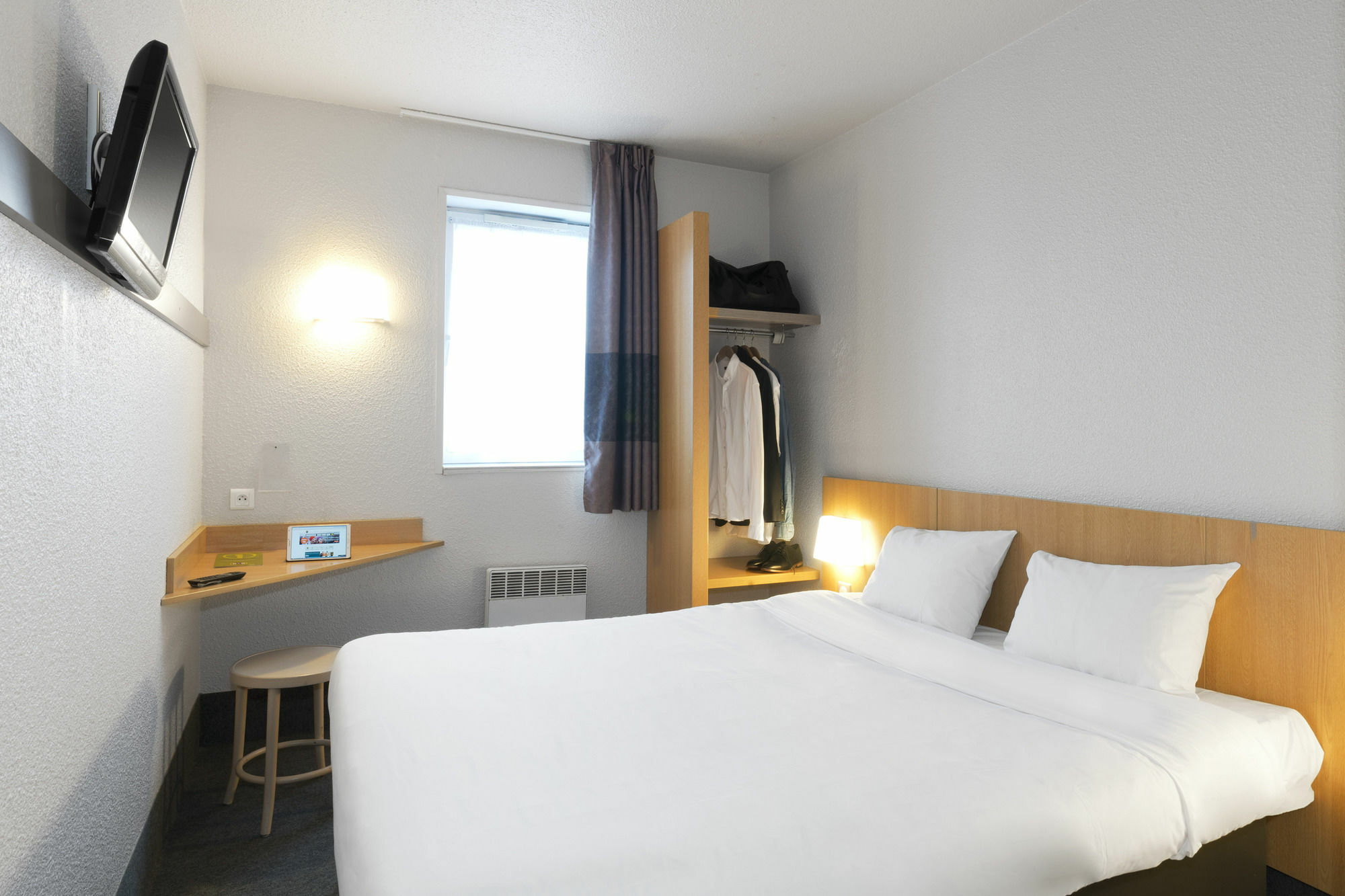 B&B Hotel Lorient Кодан Экстерьер фото
