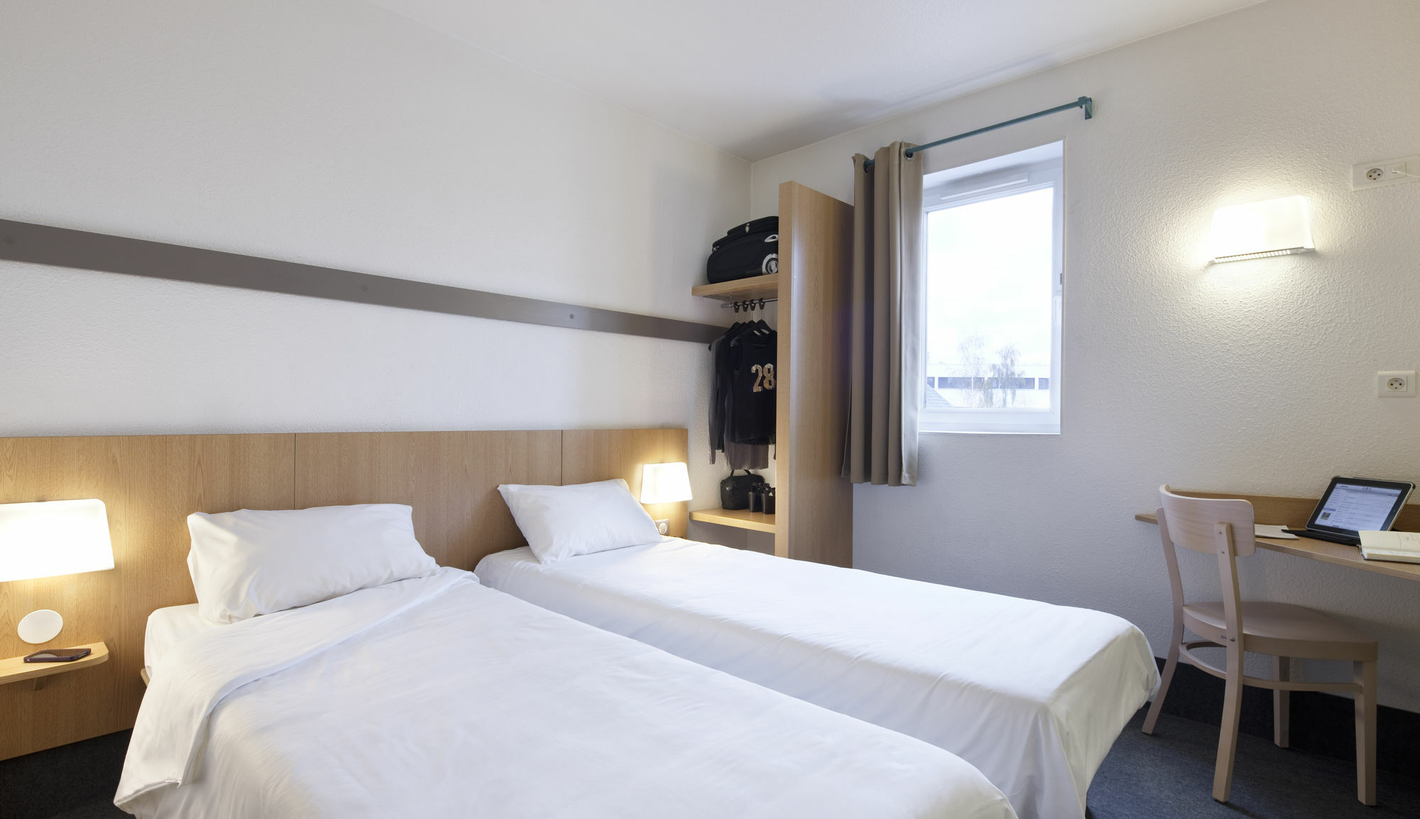 B&B Hotel Lorient Кодан Экстерьер фото